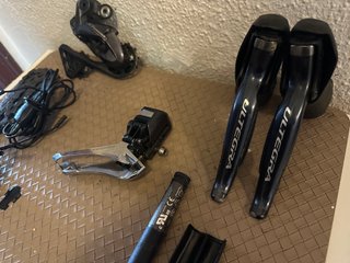 Grupo Shimano Ultegra Di2