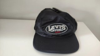 Gorra Levi's Invierno Negra y Gris