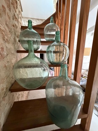 5 Botellas antiguas de vidrio verde Dama Juana