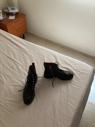Botines negros Pull&Bear talla 41
