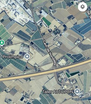Terreno con autorización para nave agrícola