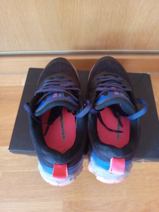 ZAPATILLAS TRAIL RUNNING WATERPROFF Talla 36