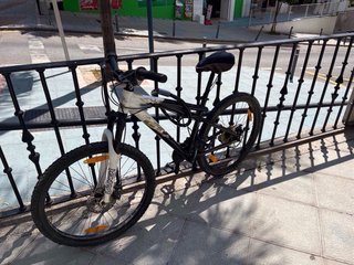 Bicicleta GT Chucker 3.0