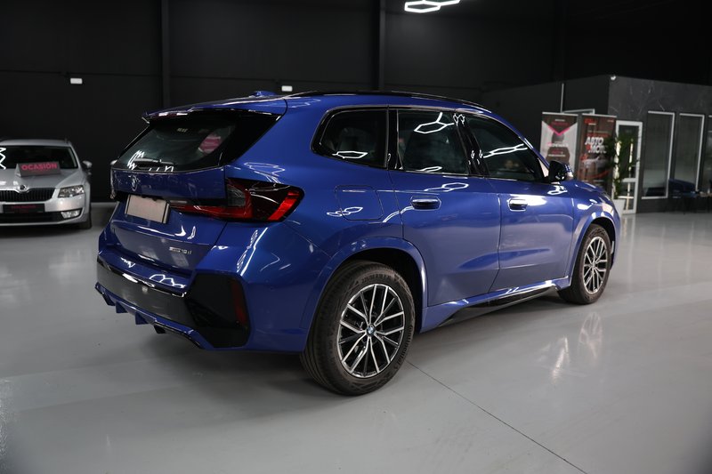 BMW X1 sDrive18d (U11) 2025, foto 6