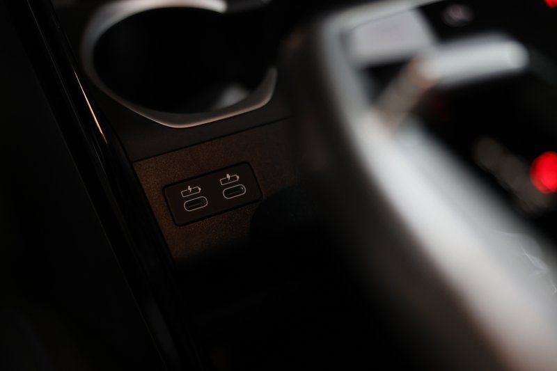 BMW X1 sDrive18d (U11) 2025, foto 12