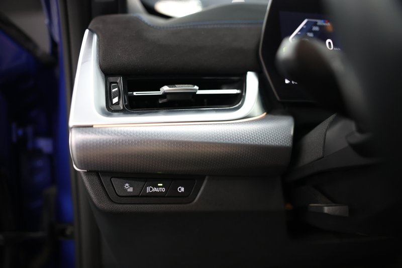 BMW X1 sDrive18d (U11) 2025, foto 31