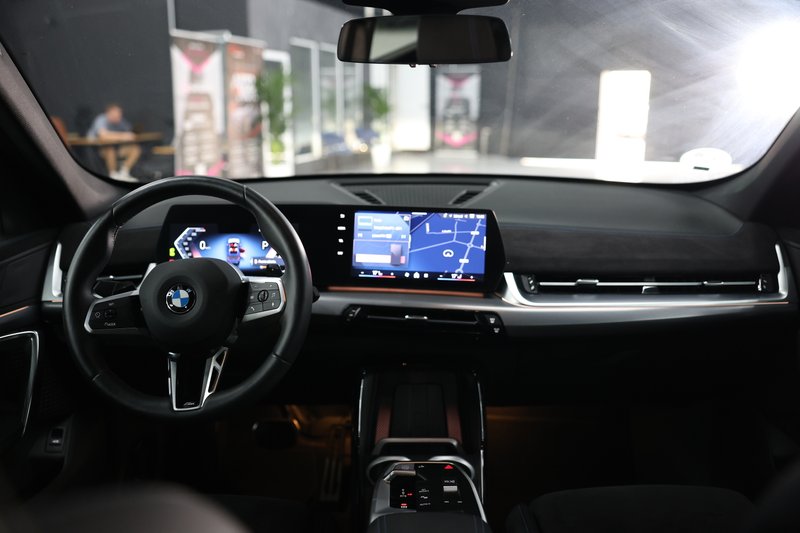 BMW X1 sDrive18d (U11) 2025, foto 36