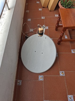 Antena parabólica digital.
