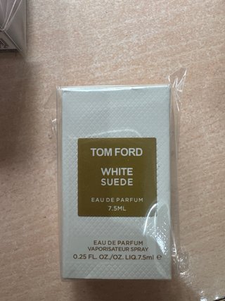 Perfumes Tom Ford, Versace, channel !!