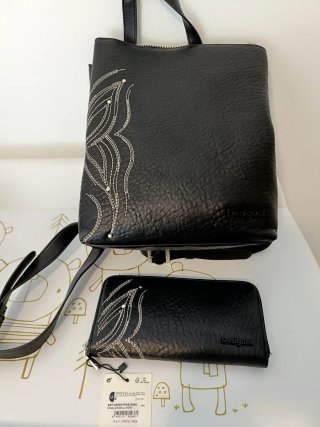 Cartera Desigual NUEVA, ORIGINAL