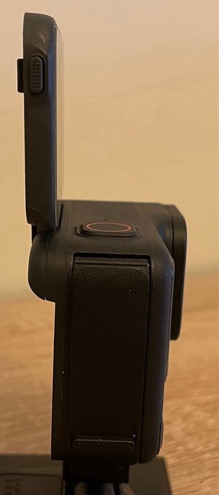 Insta360 Ace Pro Cámara Negra y Roja