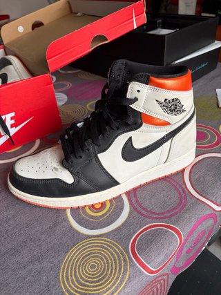 Jordan Retro 1 High Electric Orange