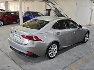 Lexus IS 300h Hybrid Drive Tecno