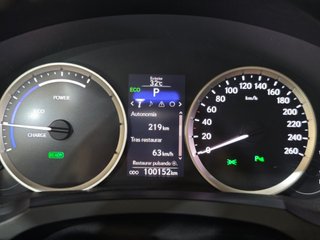 Lexus IS 300h Hybrid Drive Tecno
