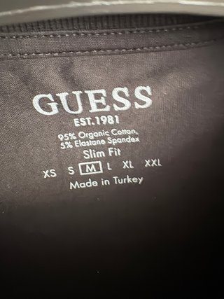 Camiseta Guess Negra Logo Talla M