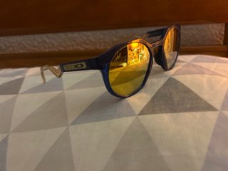 Oakley HSTN Mbappe Gafas de Sol Azules y Doradas