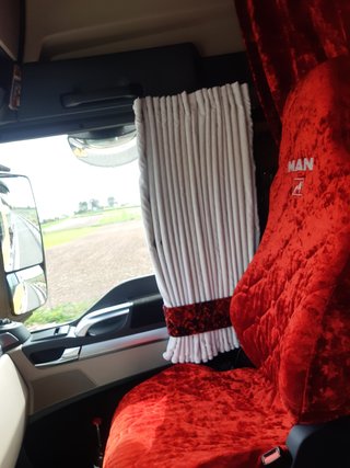 Cortinas y fundas para camión