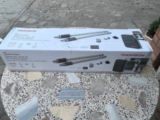 Motor Puerta Batiente 2 Hojas Thomson