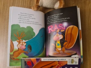 Libros Rasi + Peluche