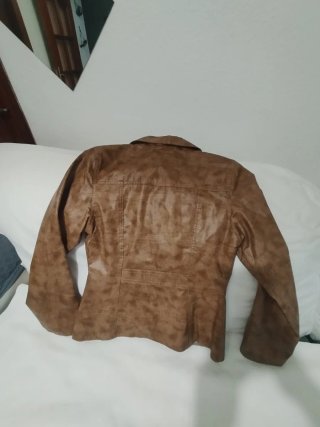 Chaqueta marrón