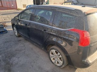 Despiece Peugeot 5008 1.6 HDI 2011