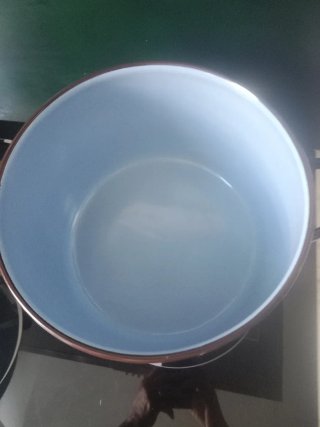 Olla Menax Roja y Marrón