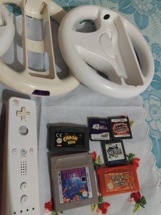 Lote de accesorios y juegos Nintendo Wii