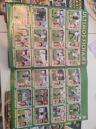 ALBUMES DE CROMOS DE FUTBOL.