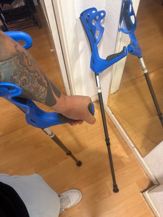 Muletas francesas azules