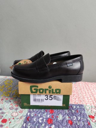 Zapatos Escolares