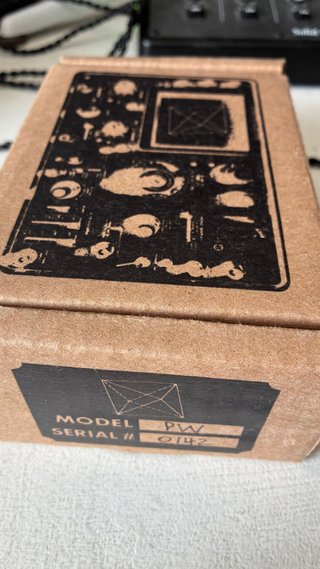 Pedal EAE Prismatic Wall Resonator