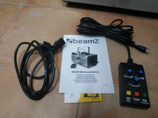 Máquina de nieve Beamz SNOW1800