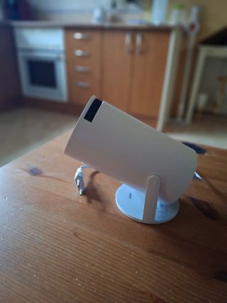 Proyector LCD LED con pantalla enrollable