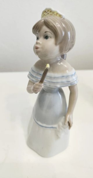 Lote 5 Figuras Porcelana y Cerámica