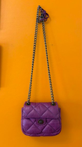 Bolso Bimba y Lola acolchado morado de piel