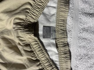 Pantalón Nike Beige