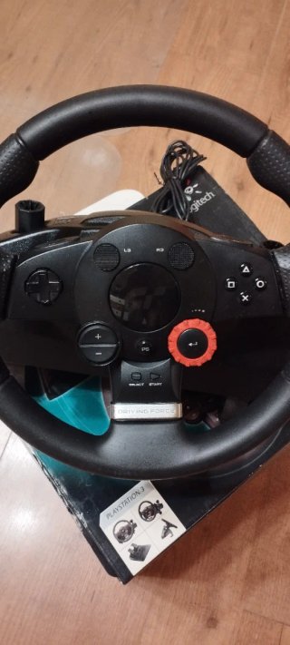Volante Logitech Driving Force GT