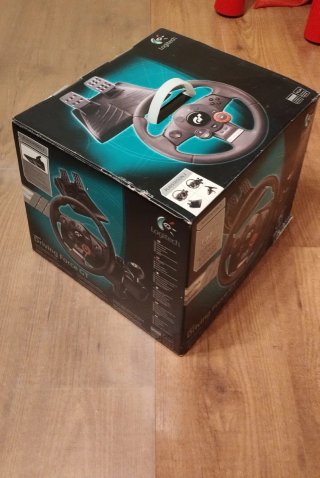 Volante Logitech Driving Force GT