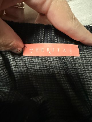 Shorts canalé negro talla L