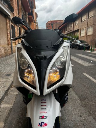 Vendo moto 125 scooter