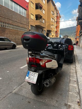 Vendo moto 125 scooter
