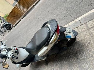 Sym 125 Scooter Blanco