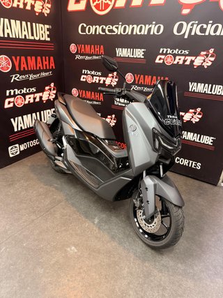 Yamaha NMAX 125 CRYSTAL GRAPHITE