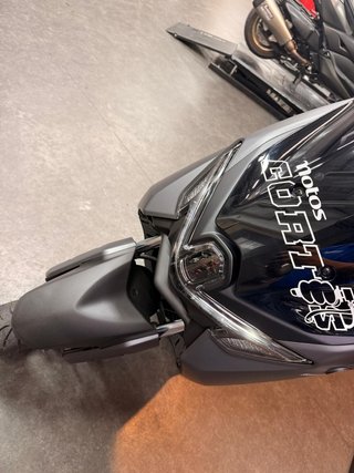 Yamaha NMAX 125 CRYSTAL GRAPHITE