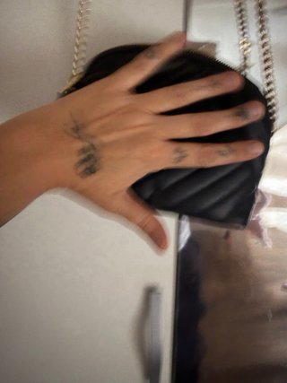 Bolso negro Parfois acolchado cadena