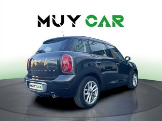 MINI MINI Countryman One D 66 kW (90 CV)