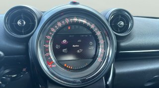MINI MINI Countryman One D 66 kW (90 CV)
