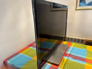 Televisor Samsung Negro y Plateado. 40 pulgadas