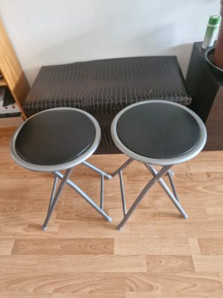 2 Taburetes Plegables Metal y Piel Sintética