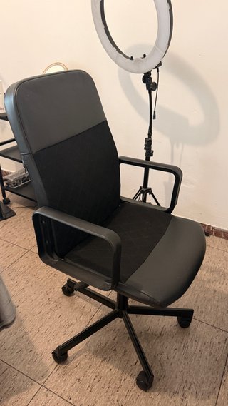Silla de escritorio negra